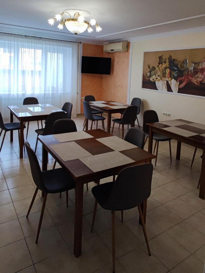 Apart-Hotel 24/7 Kamjanets-Podilskyi Eksteriør billede